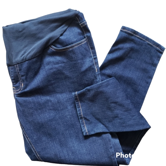 Time & Tru Dark Wash Skinny Maternity Pants size Medium 8-10 - Picture 3 of 6